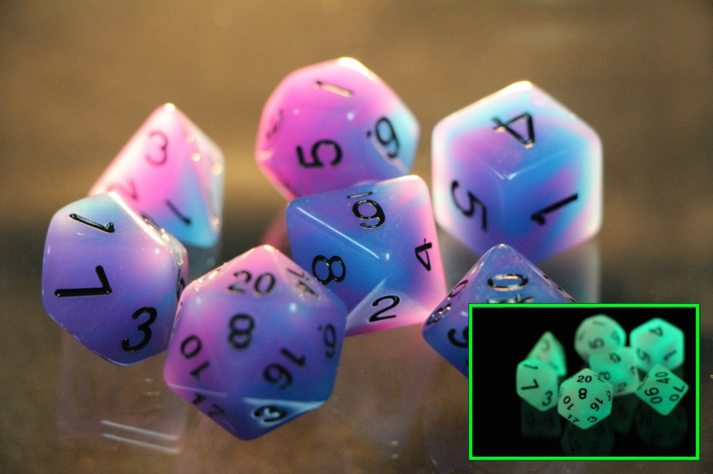 Blue-Purple Glow In The Dark Dice 7pc Set