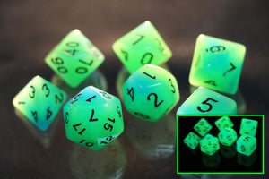 Green Glow In The Dark Dice 7pc Set