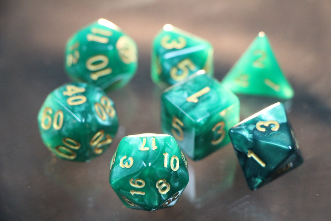 Oriental Jade Marble Dice 7pc Set